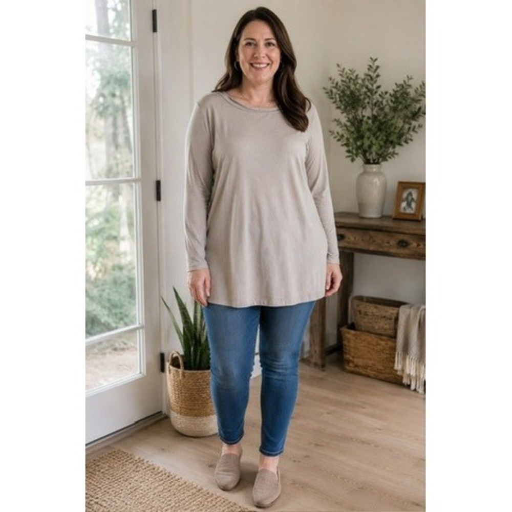 Beyond Threads Beige Pima Cotton Spandex Long Sleeve Tunic Top XL Made in Peru
